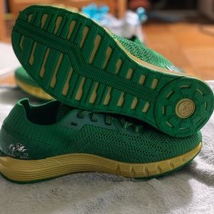 Under Armour Notre Dame Fighting Irish Hovr Sonic 2 Shoes 3022644-300